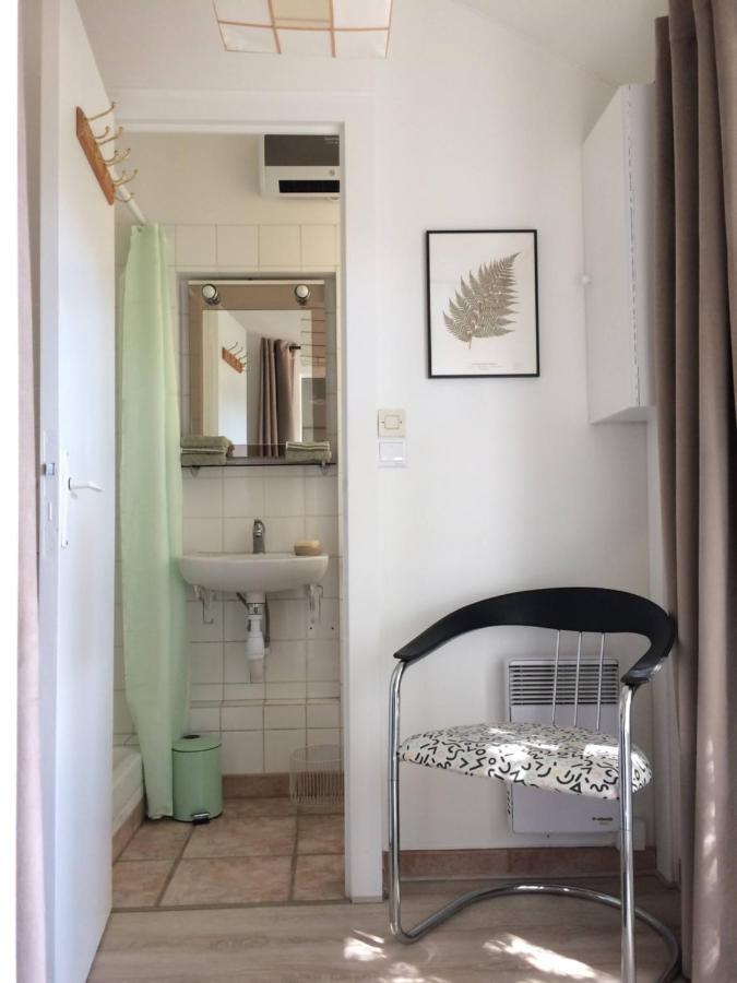 Nuitee Naturopathique La Rochelle  Exteriör bild