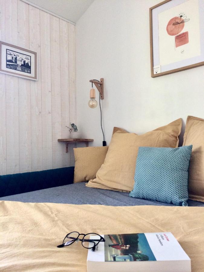 Nuitee Naturopathique La Rochelle  Exteriör bild